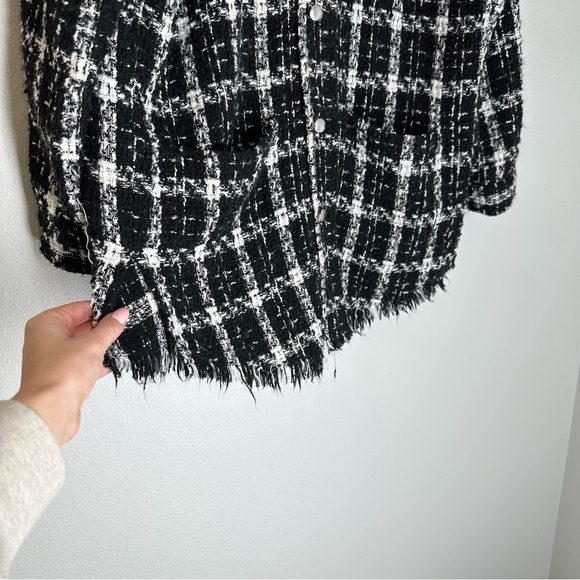 ZARA Tweed Plaid Raw Hem Shirt Jacket Shacket Black White Snap Buttons Size XS - Picture 4 of 11